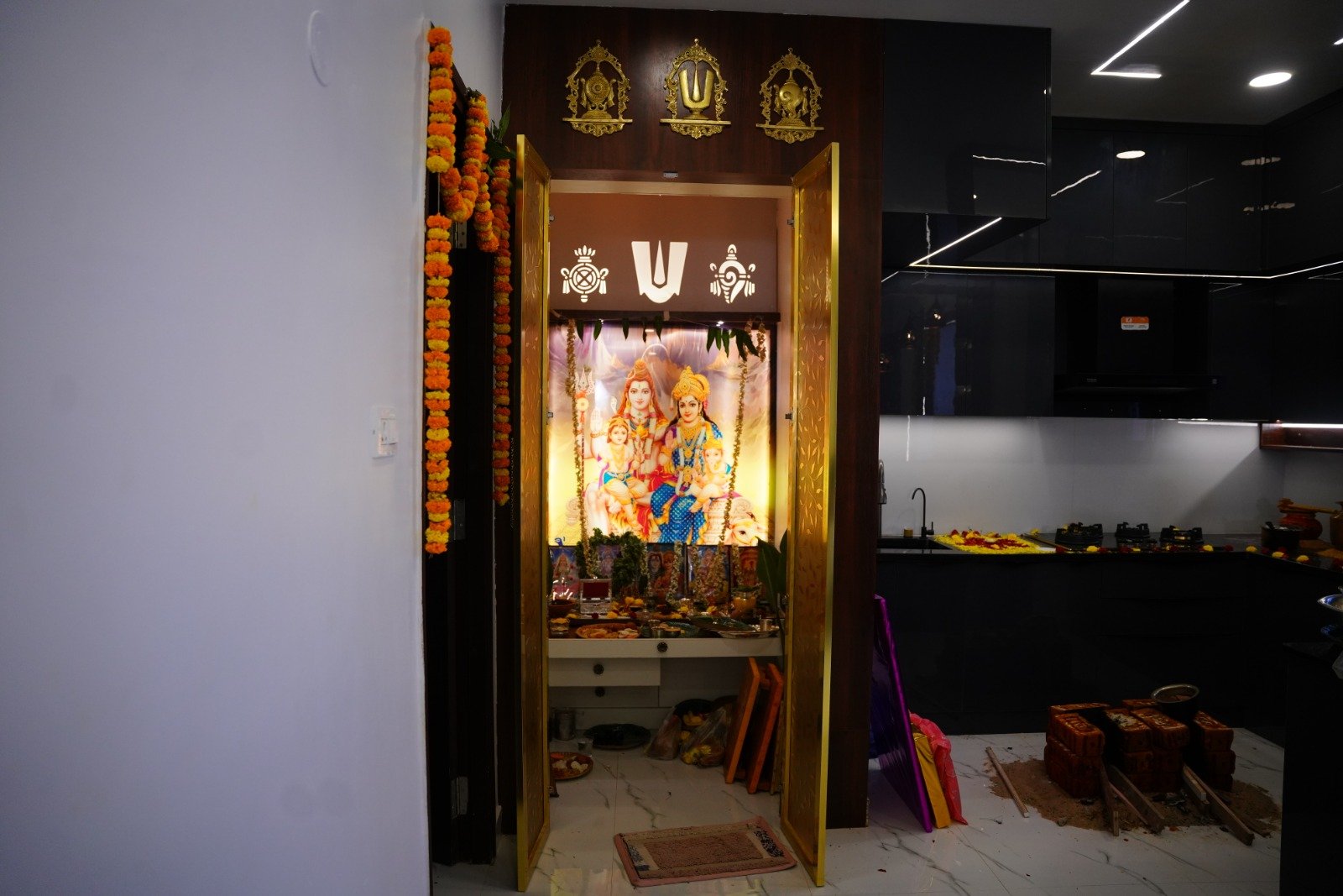 Kondapur Calm